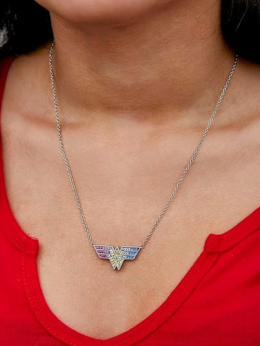 RARE Wonder Woman Crystal Logo Pendant Necklace DC Comics Licensed Stainless - Picture 4 of 5